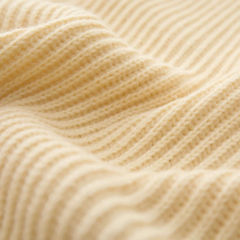 65807438184785
